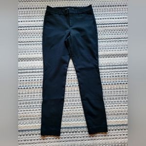 Womens Old Navy,  Size 8, Pixie Pants, Black, High Rise, Never fade